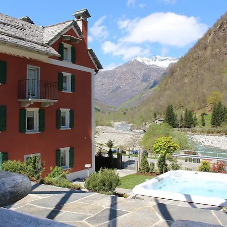 アパート Myverzasca Casa Rossa *