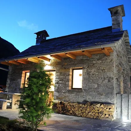 Myverzasca Casa Rossa