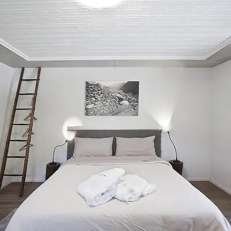 Myverzasca Casa Rossa アパート