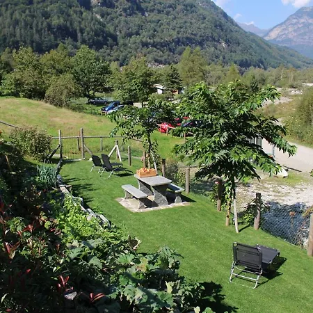 Myverzasca Casa Rossa